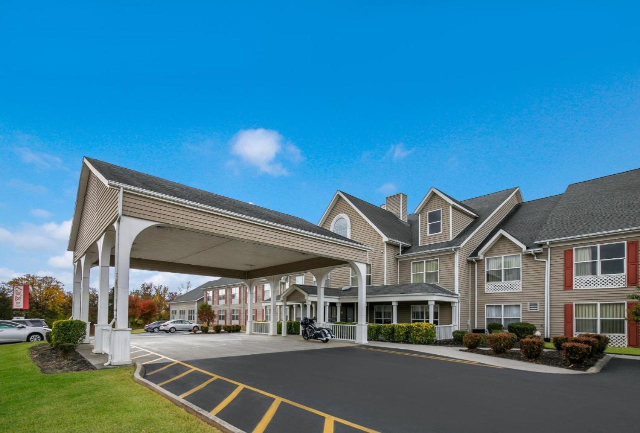 Red Roof Inn & Suites Knoxville East Exterior photo